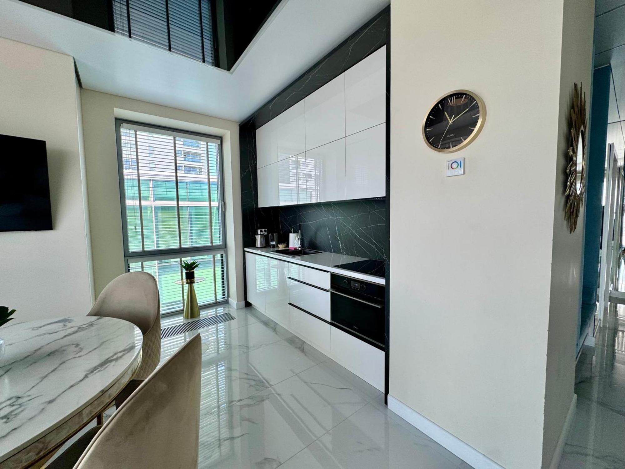 Faltom 26 Yacht Park Z Tarasem Apartment
